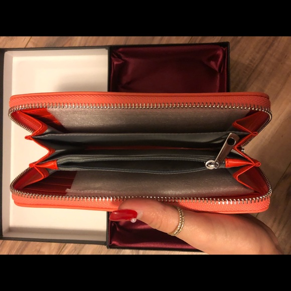 Brand New Juno Wallet - Picture 4 of 4